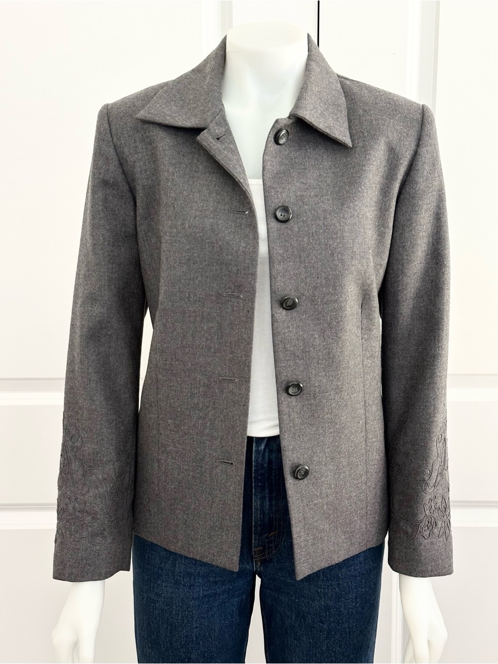 Pendleton 100% Wool Grey Embroidered Sleeve Blazer Jacket - Fall / Office